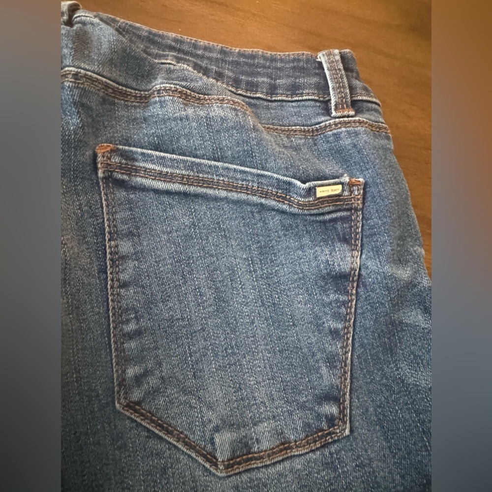 White House Black Market The Skimmer Jeans Size 6 - Picture 5 of 9